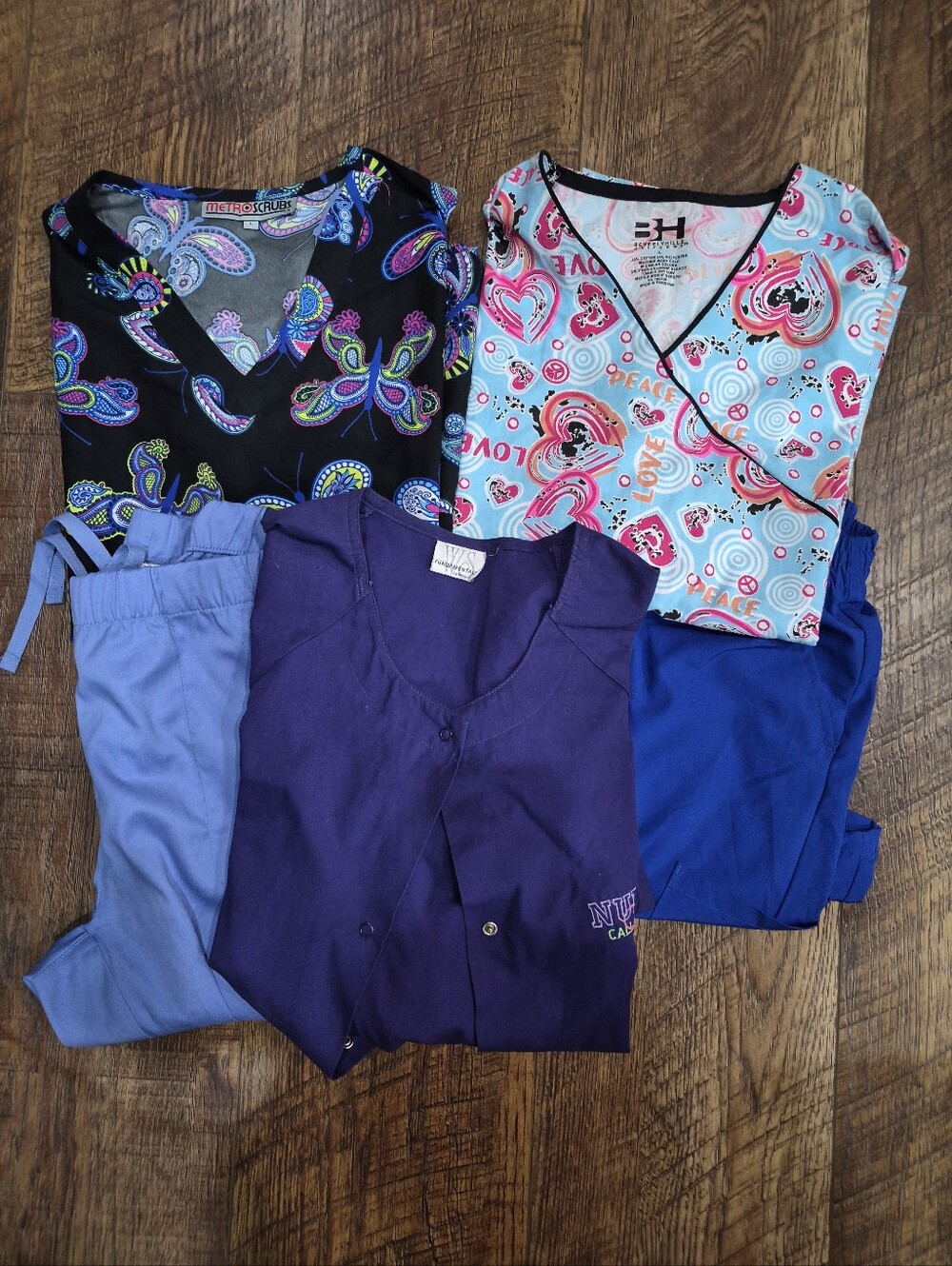 Women's Large Nursing Vet Techs Scrub Lot Of 5